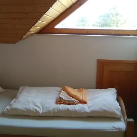 Sultzli Haz